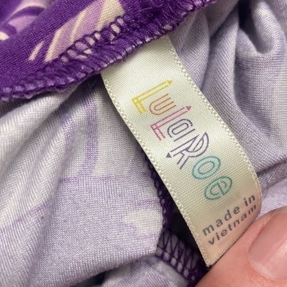 LULAROE Leggings Purple Aztec - Picture 4 of 4